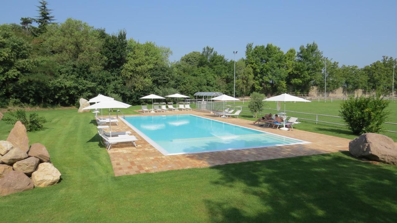 Agriturismo La Staffa Valeggio sul Mincio Bagian luar foto