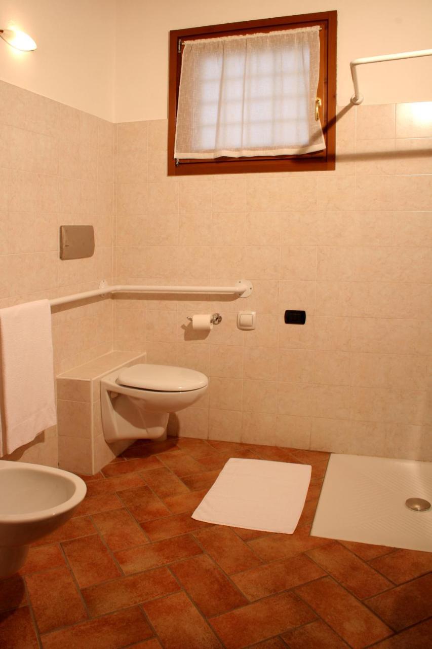Agriturismo La Staffa Valeggio sul Mincio Bagian luar foto