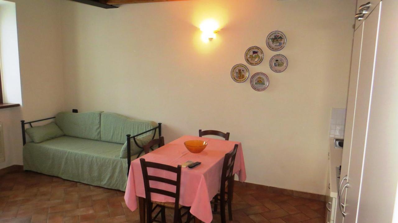 Agriturismo La Staffa Valeggio sul Mincio Bagian luar foto