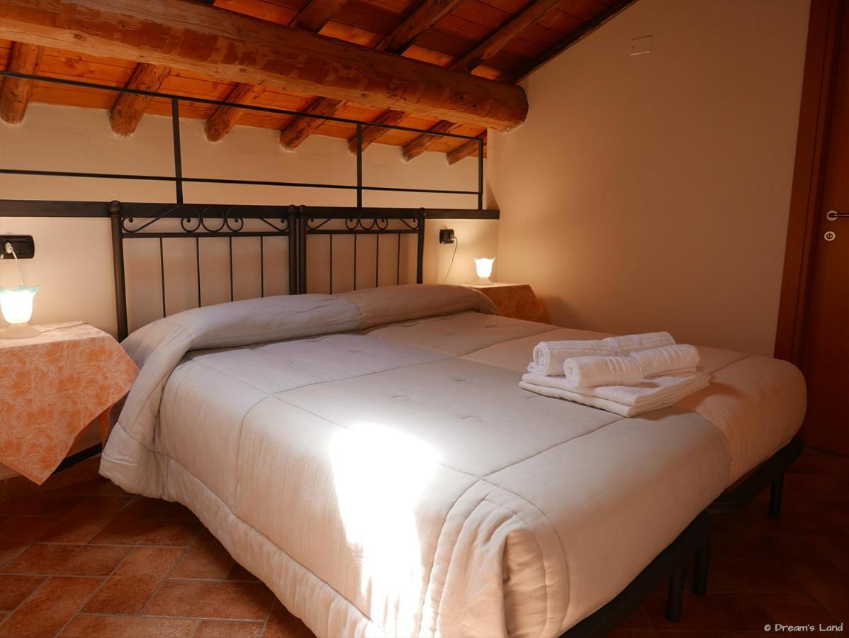 Agriturismo La Staffa Valeggio sul Mincio Bagian luar foto